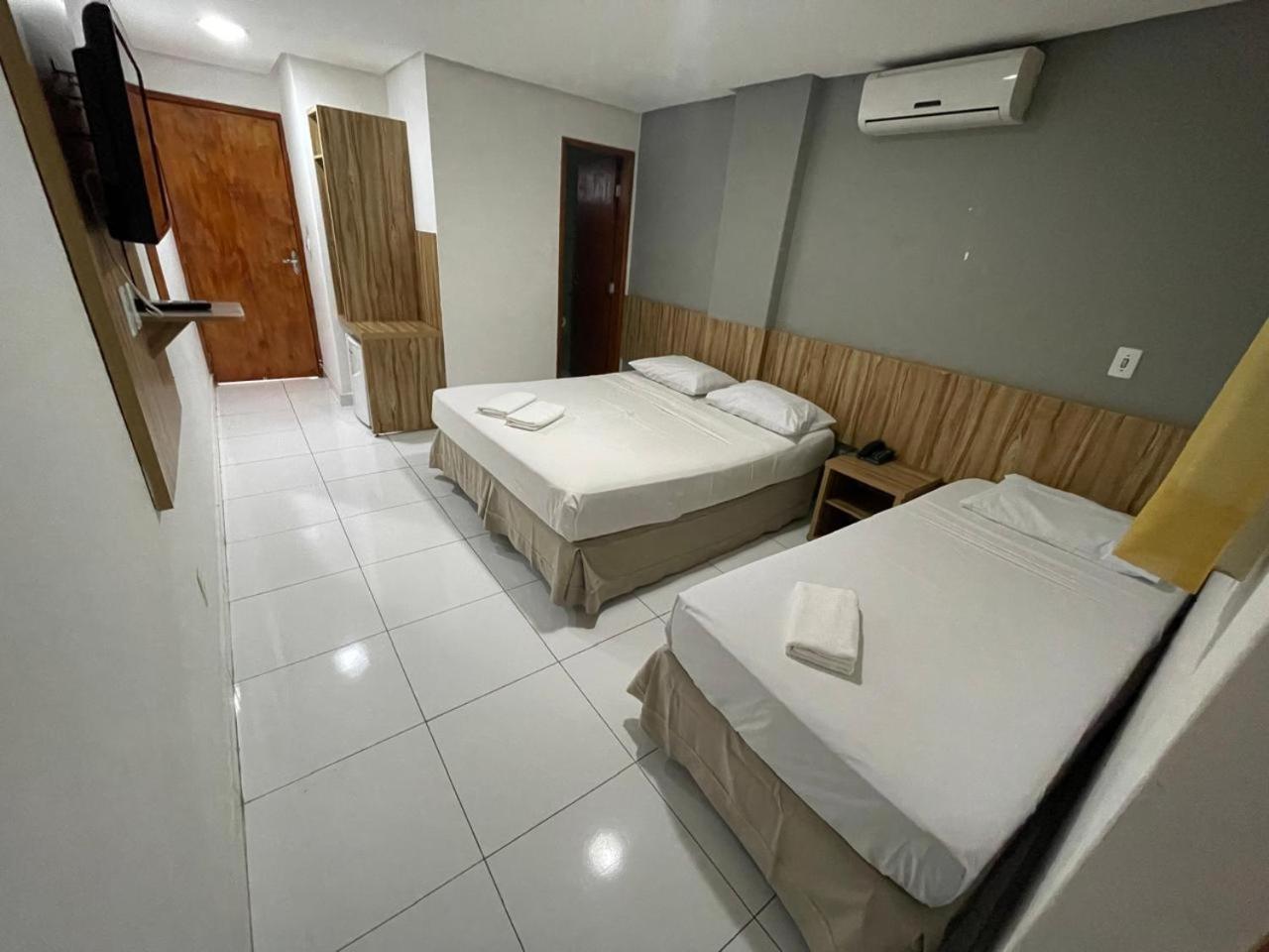 Cr Hotel Bueno - Antigo Hotel Serras De Goyaz Гояния Экстерьер фото