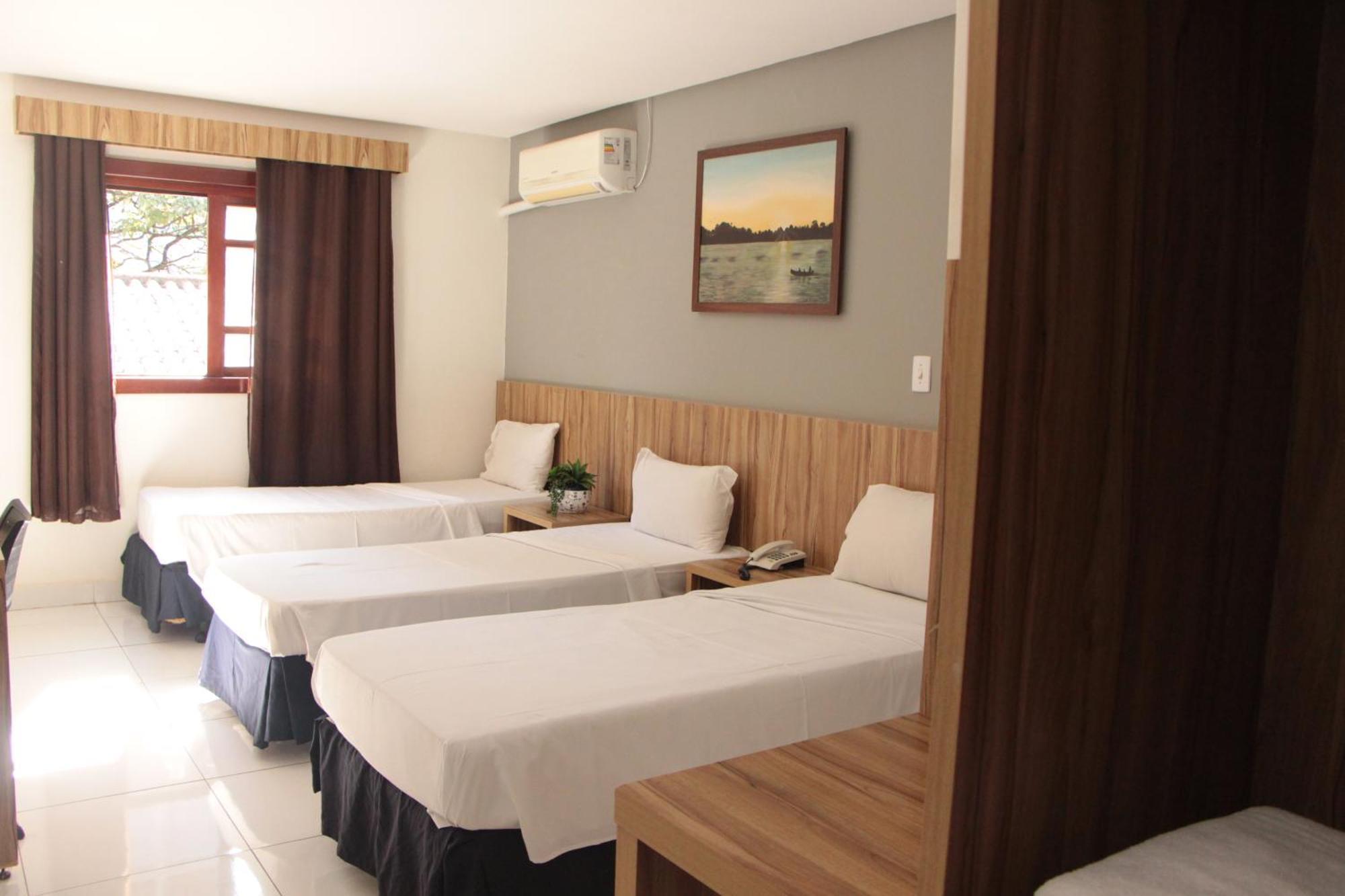 Cr Hotel Bueno - Antigo Hotel Serras De Goyaz Гояния Экстерьер фото