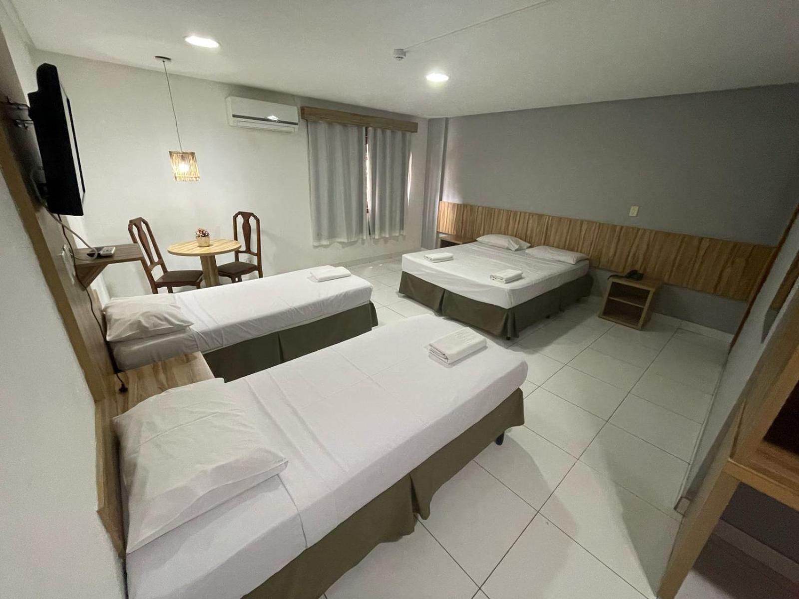 Cr Hotel Bueno - Antigo Hotel Serras De Goyaz Гояния Экстерьер фото